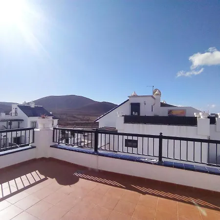 With Private Garden, Swimming Pools, Tennis Courts And Hight-speed Wifi Сasa de vacaciones Corralejo