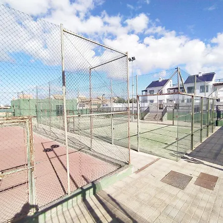 Feriehus With Private Garden, Swimming Pools, Tennis Courts And Hight-speed Wifi