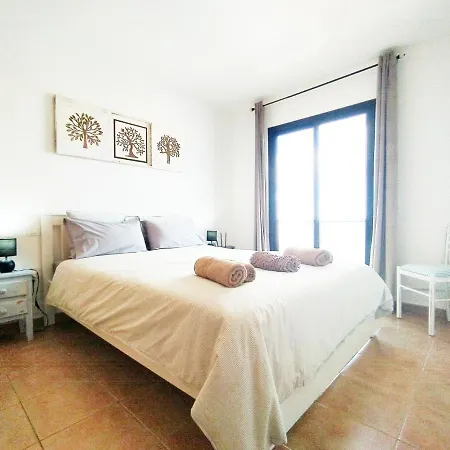 With Private Garden, Swimming Pools, Tennis Courts And Hight-speed Wifi Сasa de vacaciones Corralejo